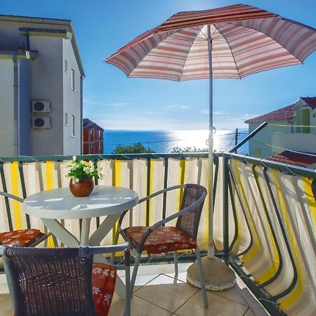 Lovely Apartment In Omis With Kitchenette エクステリア 写真