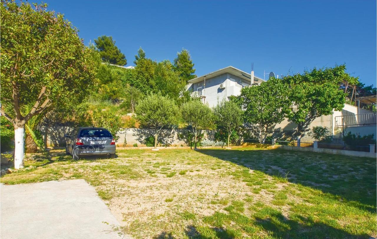 Lovely Apartment In Omis With Kitchenette エクステリア 写真